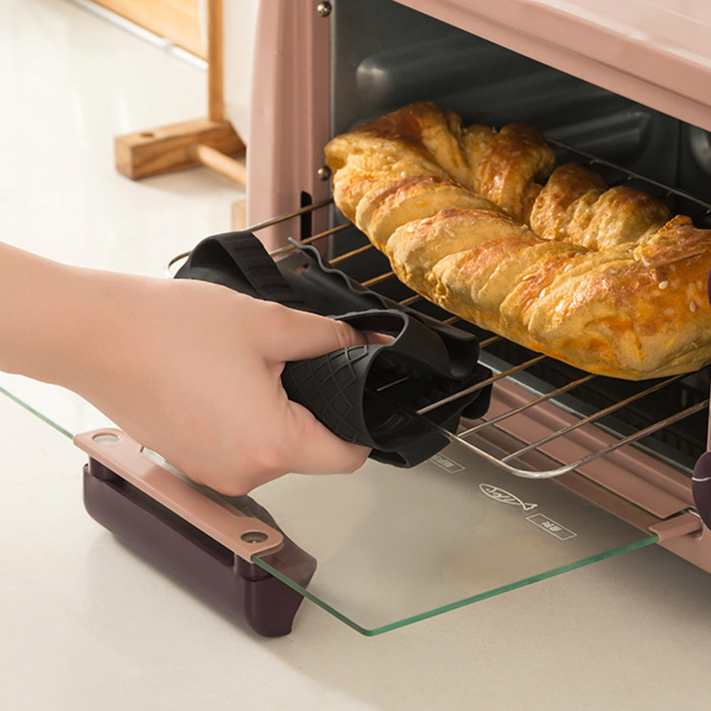 Kitchen Baking Aid - ที่ป้องกันการบาดมือขณะหั่นขนมปัง 2 ชิ้น และถุงมือซิลิโคนกันความร้อนสำหรับเตาอบ อุปกรณ์ช่วยหั่นขนมปังสำหรับการอบขนมอย่างปลอดภัย