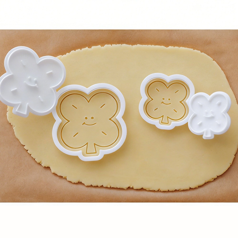 แม่พิมพ์คุกกี้รูปใบโคลเวอร์สี่ - Kitchen Equipment For Baking บทวิจารณ์และราคา